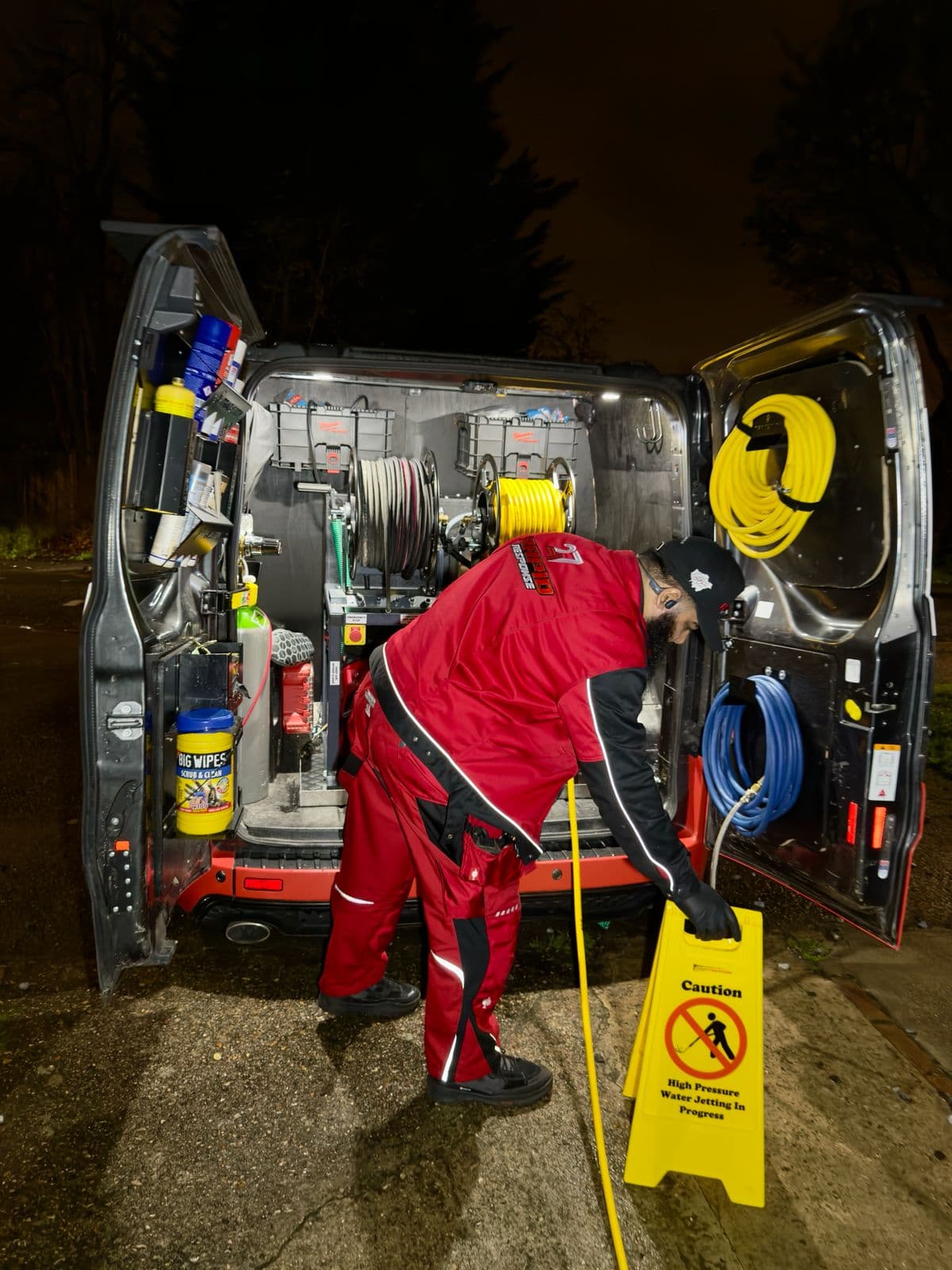 247 Rapid Response engineer attending an out-of-hours boiler callout from a branded van